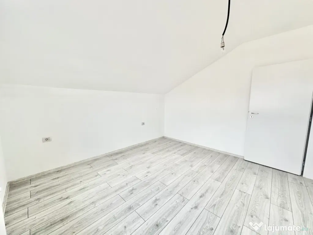 Duplex cu 4 camere - 100 mp utili - gata de mutare - Mosnita - Mosnita Noua (Timis)
