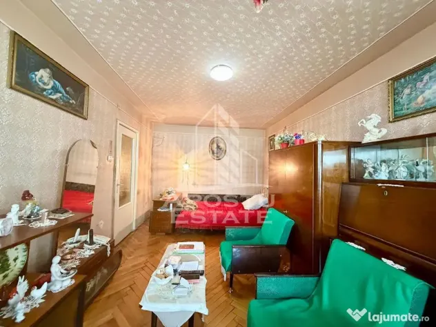 Apartament 2 camere de vanzare, boxa, zona Circumvalatiunii, Timisoara - Timisoara (Timis)