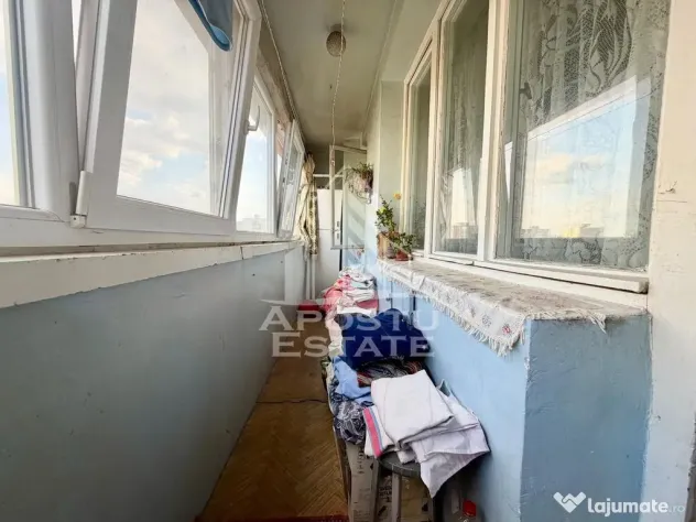 Apartament 2 camere de vanzare, boxa, zona Circumvalatiunii, Timisoara - Timisoara (Timis)