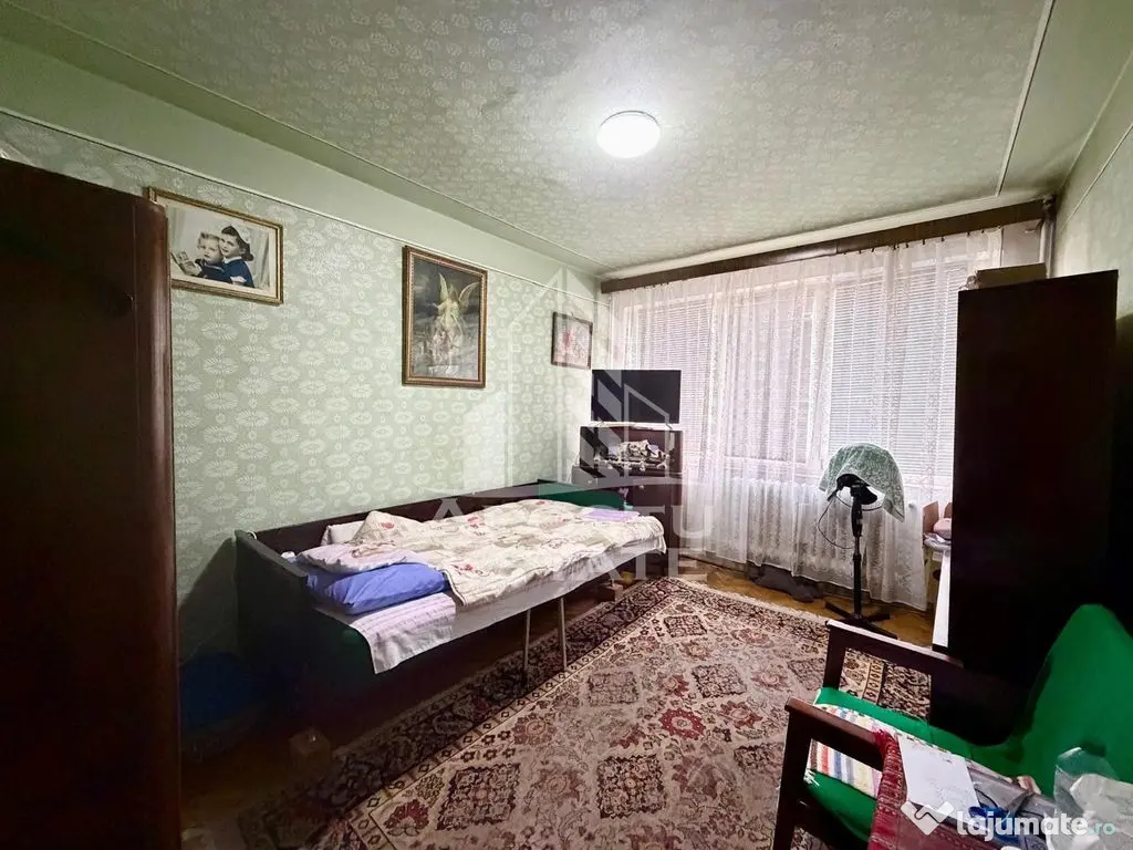Apartament 2 camere de vanzare, boxa, zona Circumvalatiunii, Timisoara - Timisoara (Timis)