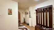 Apartament de vanzare cu 3 camere, decomandat, zona Soarelui 
