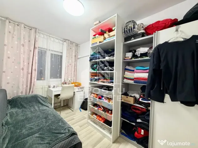 Apartament 4 camere de vanzare, boxa, Zona Lipovei, Timisoara - Timisoara (Timis)