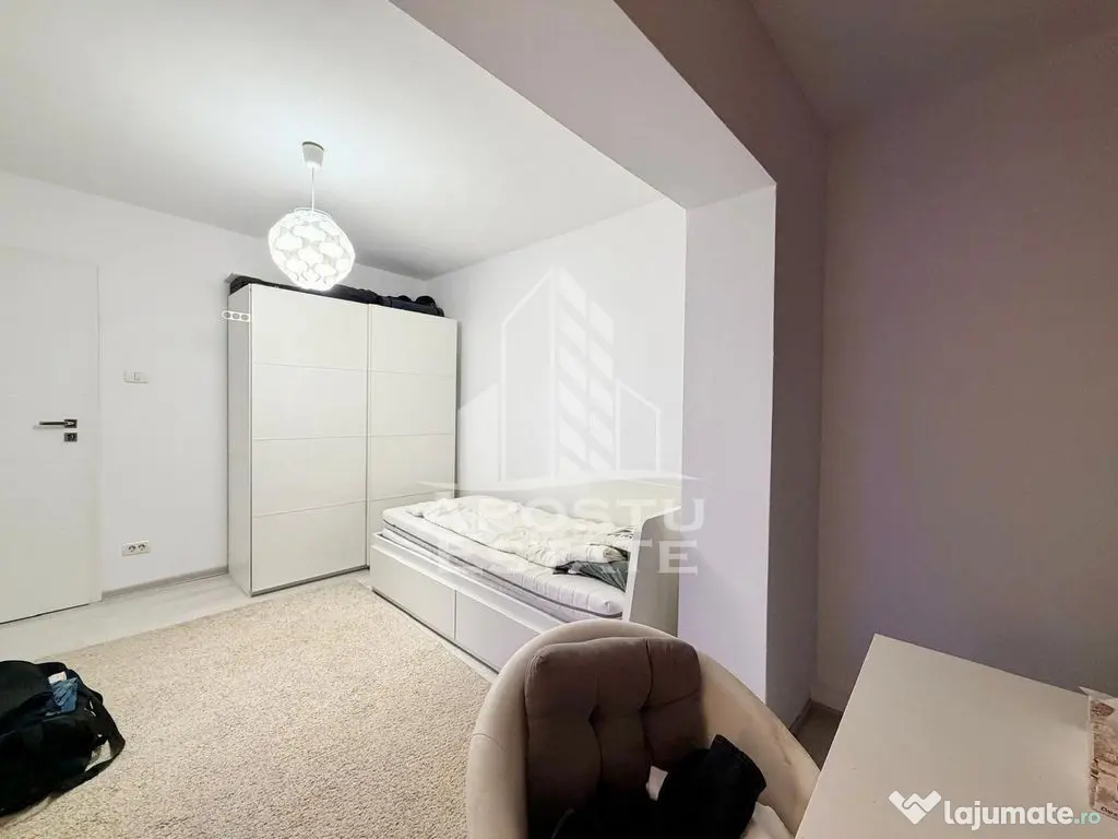 Apartament 4 camere de vanzare, boxa, Zona Lipovei, Timisoara - Timisoara (Timis)