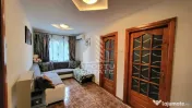 Apartament decomandat,4 camere,2 bai,etaj 2 Calea Lipovei 
