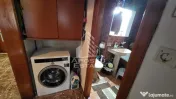 Apartament decomandat,4 camere,2 bai,etaj 2 Calea Lipovei 