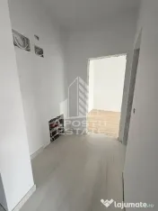 Apartament cu 2 camere, decomandat, etaj 1, zona Planetelor 