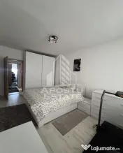Apartament cu 3 camere ,zona Centrala 
