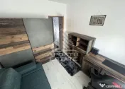 Apartament cu 3 camere ,zona Centrala 