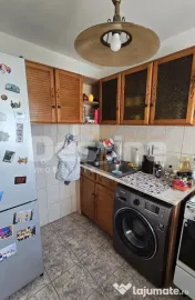 APARTAMENT 2 CAMERE SEMIDECOMANDAT 