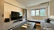 Apartament de vanzare cu 3 camere si garaj, etajul 1, Aradului 