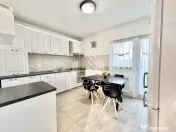 Casa individuala cu 5 camere si 3 bai mobilata in Giroc la asfalt