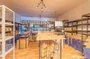 DE VÂNZARE Casa individuala cu poziție și vizibilitate 