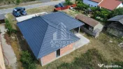 Casa individuala de vanzare cu 4 camere si garaj, Parta, comision 0 