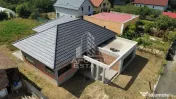 Casa individuala de vanzare cu 4 camere si garaj, Parta, comision 0 