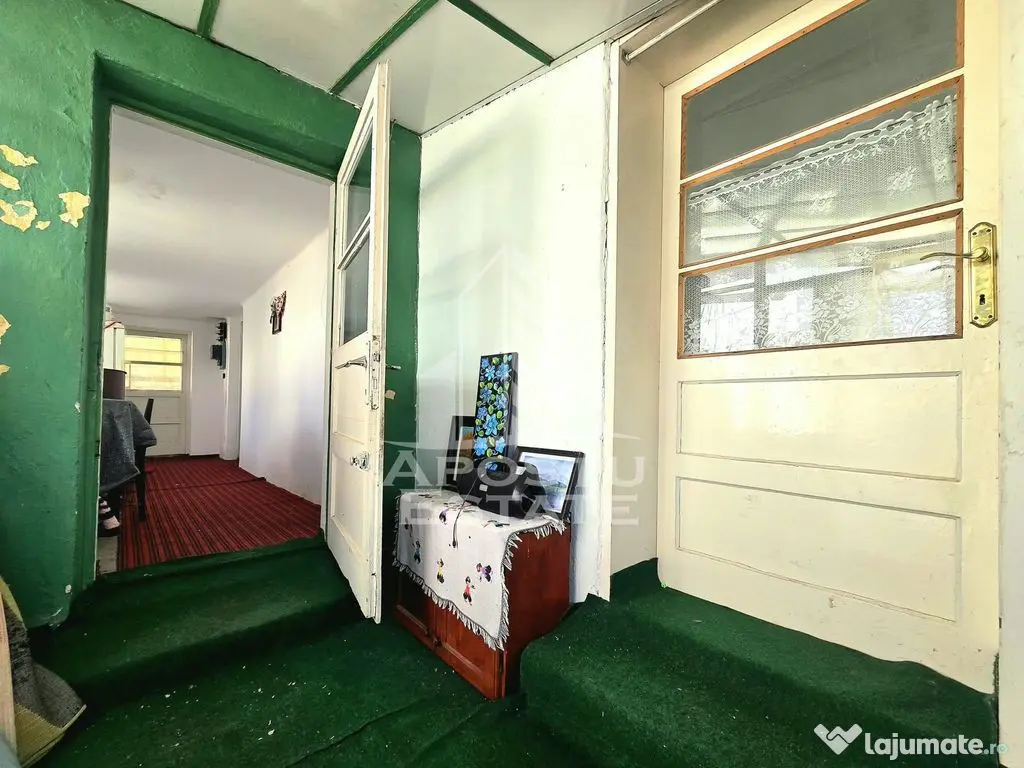 2 case la pret de una 465000 Euro cu COMISION 0 de la cumparator - Arad (Arad)