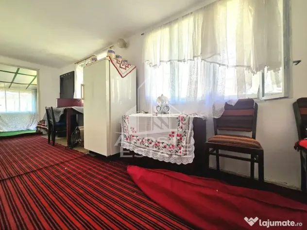2 case la pret de una 465000 Euro cu COMISION 0 de la cumparator - Arad (Arad)