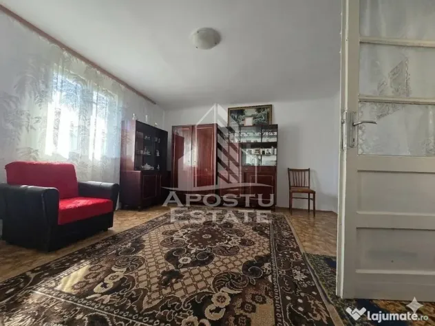 2 case la pret de una 465000 Euro cu COMISION 0 de la cumparator - Arad (Arad)