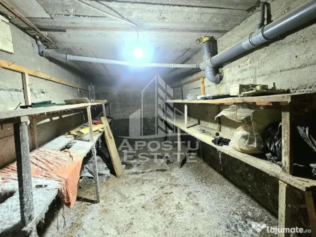 2 case la pret de una 465000 Euro cu COMISION 0 de la cumparator - Arad (Arad)