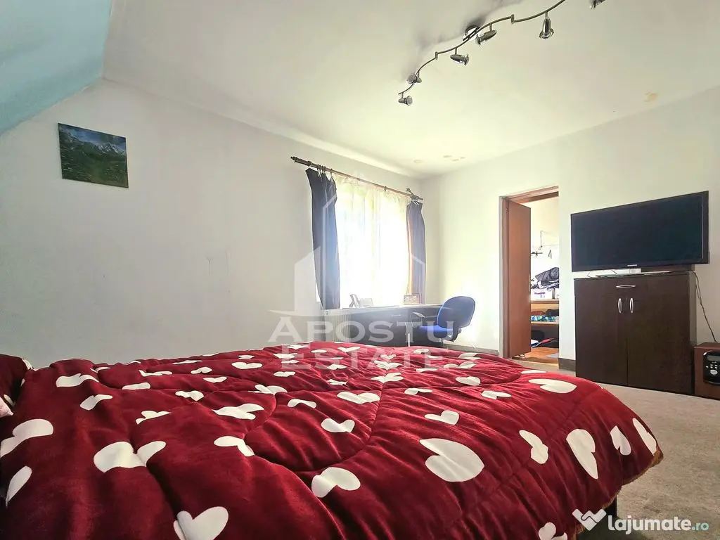2 case la pret de una 465000 Euro cu COMISION 0 de la cumparator - Arad (Arad)