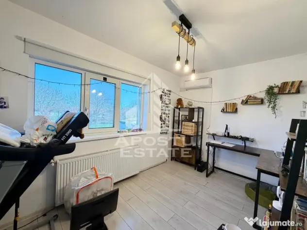 Jumatate de Duplex de vanzare, panouri solare, 95 mpu, Sanandrei - Sanandrei (Timis)