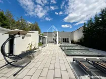 Casa individuala de lux, cu piscina, de vanzare, zona Lunei Timisoara
