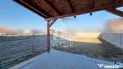 Jumatate de duplex de vanzare, cu 3 camere si 2 bai, Sag, Timis 