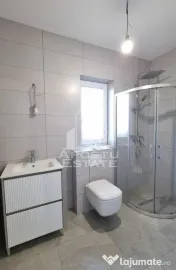 Jumatate de duplex de vanzare, cu 3 camere si 2 bai, Sag, Timis 
