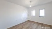 Jumatate de duplex de vanzare, cu 3 camere si 2 bai, Sag, Timis 