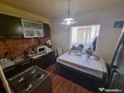 Balada-apartament 3 camere decomandat cu gaze 