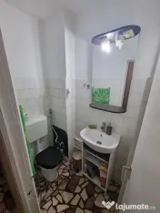 Balada-apartament 3 camere decomandat cu gaze 