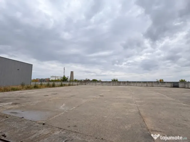 Spațiu comercial, 600 mp, zona Sud-Est - Carcea (Dolj)