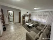Apartament cu 4 camere, 90 mp, zona Dacia 