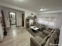 Apartament cu 4 camere, 90 mp, zona Dacia