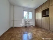 Apartament doua camere,Zona Uta