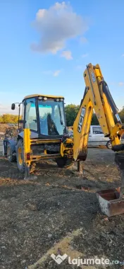 Buldoexcavator 3CX 