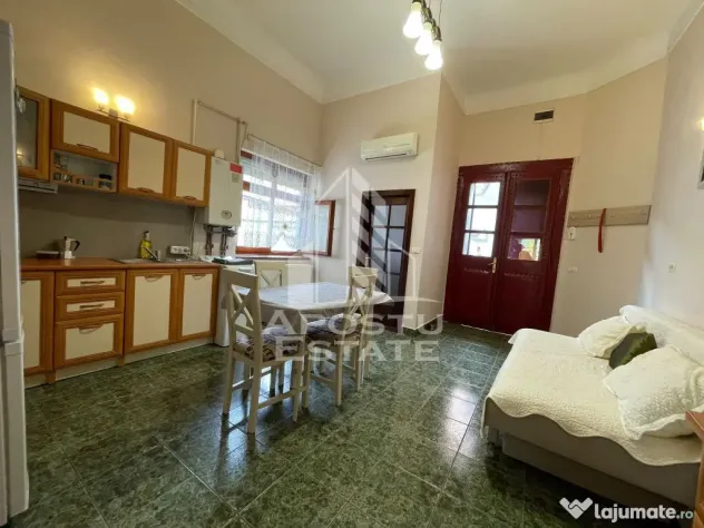 Apartament 2 camere, zona ULTRACENTRALA - Arad (Arad)