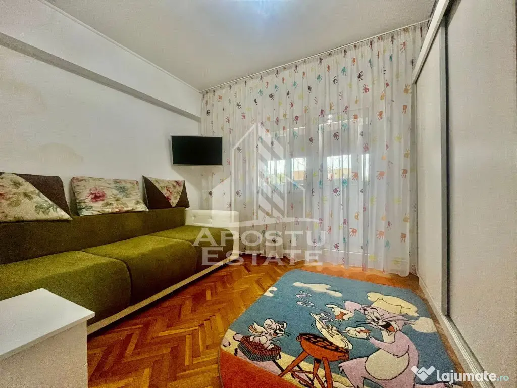 Apartament 3 camere, zona Vlaicu - Arad (Arad)