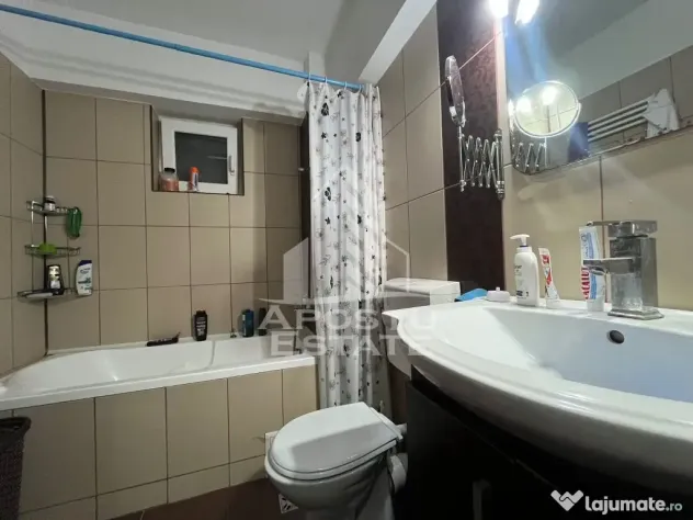 Apartament 3 camere, zona Vlaicu - Arad (Arad)