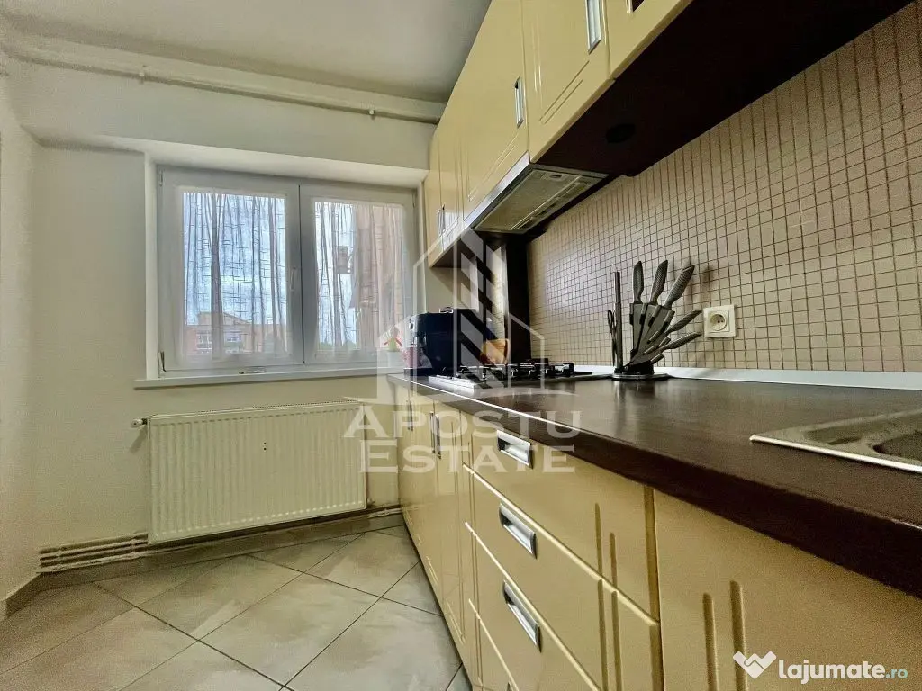 Apartament 3 camere, zona Vlaicu - Arad (Arad)