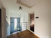 Casa la cheie in Sannicolau
