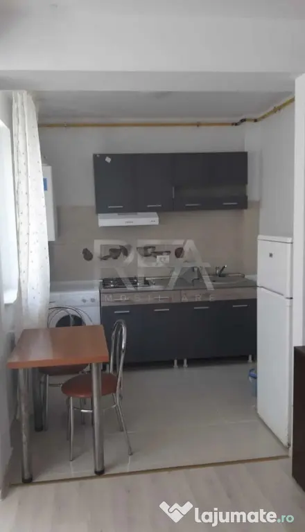 Garsoniera, et 3/4, 38mp, bloc 2020-Gorjului - Bucuresti (Bucuresti-Ilfov)