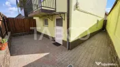 Apartament de vanzare 4 camere 2 bai garaj si curte in Turni