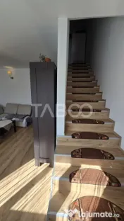 Apartament de vanzare 4 camere 2 bai garaj si curte in Turni