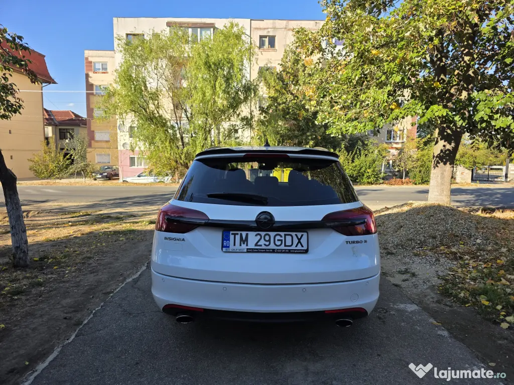 Opel Insignia Sport Tourer SW