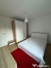 Apartament de închiriat pe termen lung, 2 camere, în zona