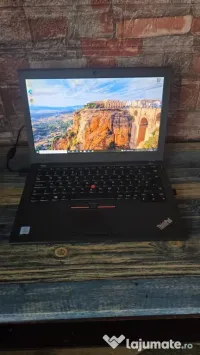 Lenovo ThinkPad X260 – i5 6200U, 8GB DDR4, SSD 256GB, baterii 5 ore