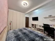 Casa cu 2 camere, 54 mp, curte comuna, parter - Zona Freidor