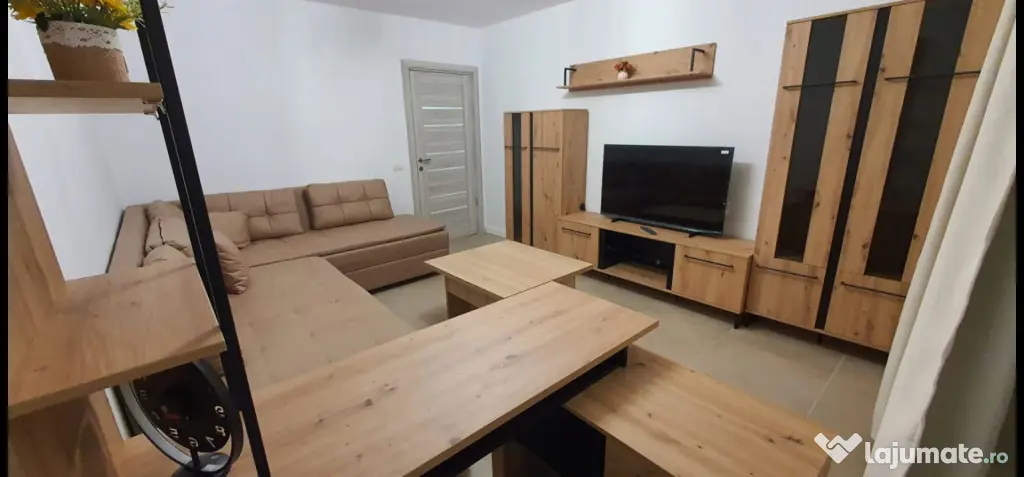 DE INCHIRIAT - Apartament 2 camere, etaj 4/10 - Iulius Mall - Timisoara (Timis)