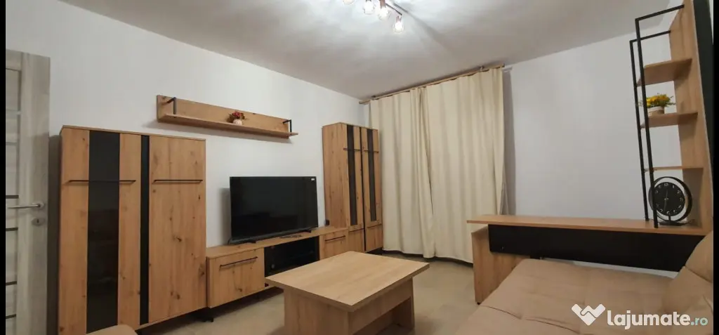DE INCHIRIAT - Apartament 2 camere, etaj 4/10 - Iulius Mall - Timisoara (Timis)
