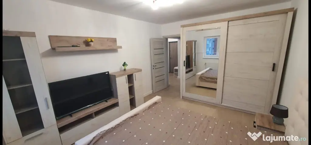 DE INCHIRIAT - Apartament 2 camere, etaj 4/10 - Iulius Mall - Timisoara (Timis)